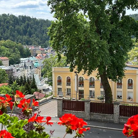 Ferienwohnung Apartman Na Vyhlidce Karlsbad Exterior foto