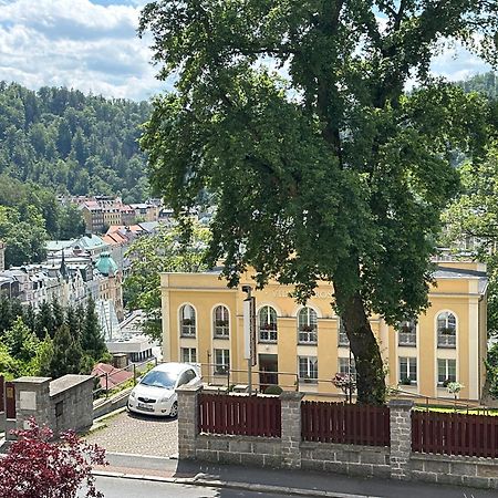 Ferienwohnung Apartman Na Vyhlidce Karlsbad Exterior foto
