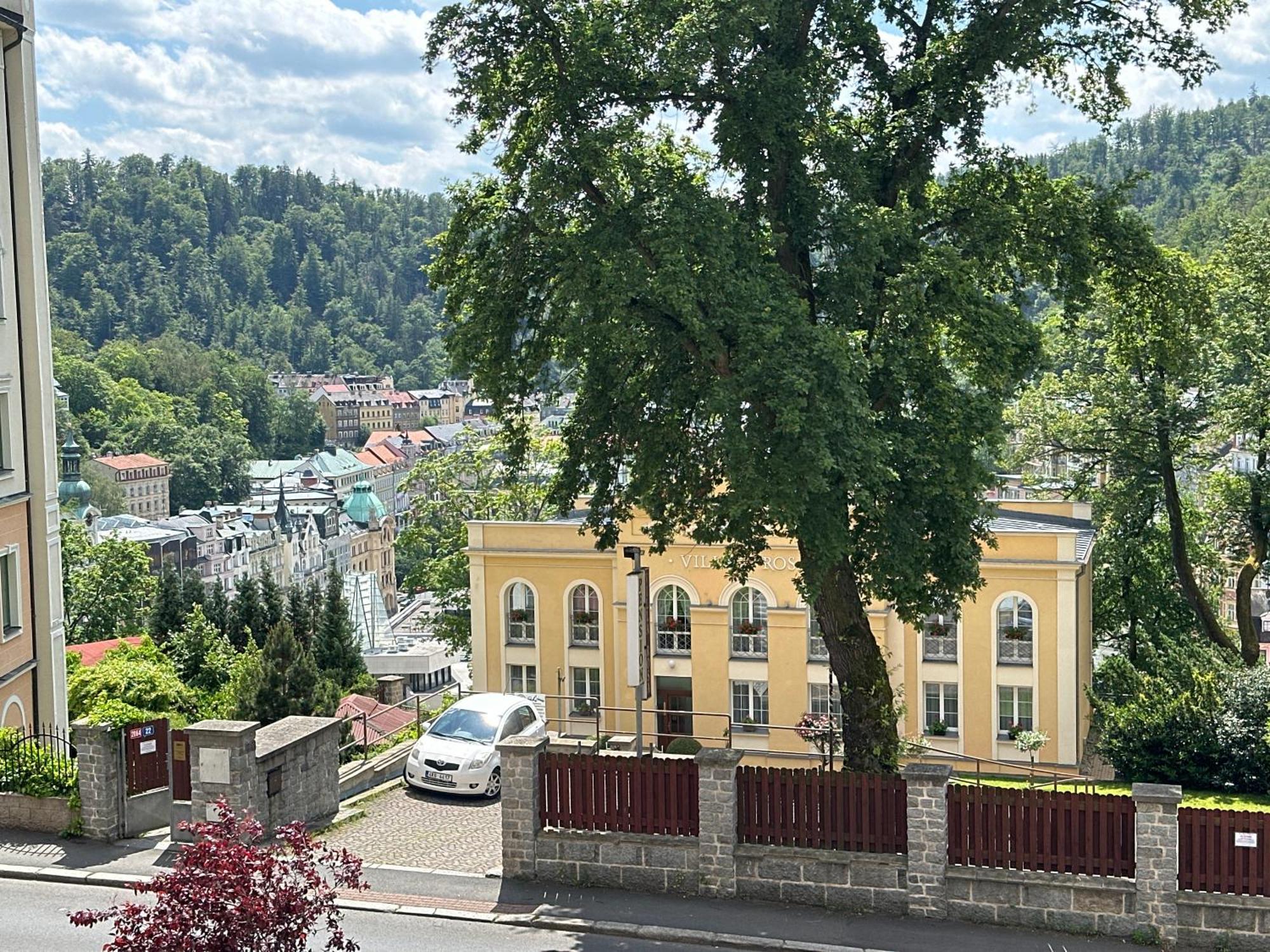 Ferienwohnung Apartman Na Vyhlidce Karlsbad Exterior foto